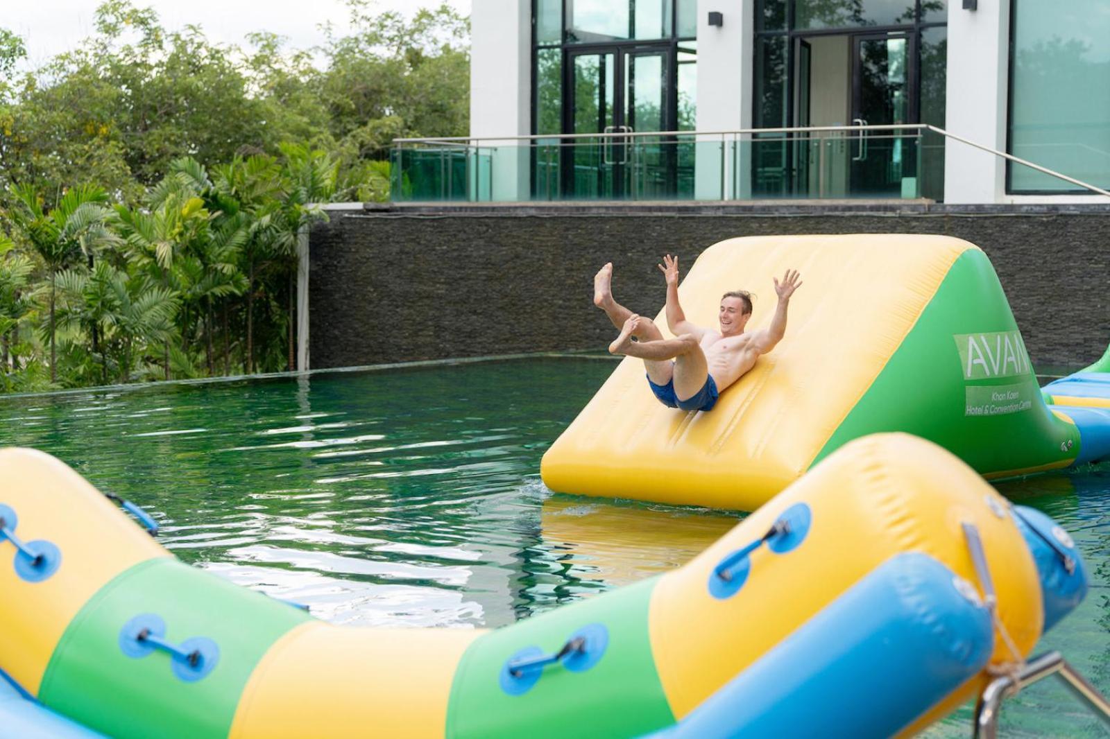 Avani Hotel&convention Centre - Sha Certified Hotel