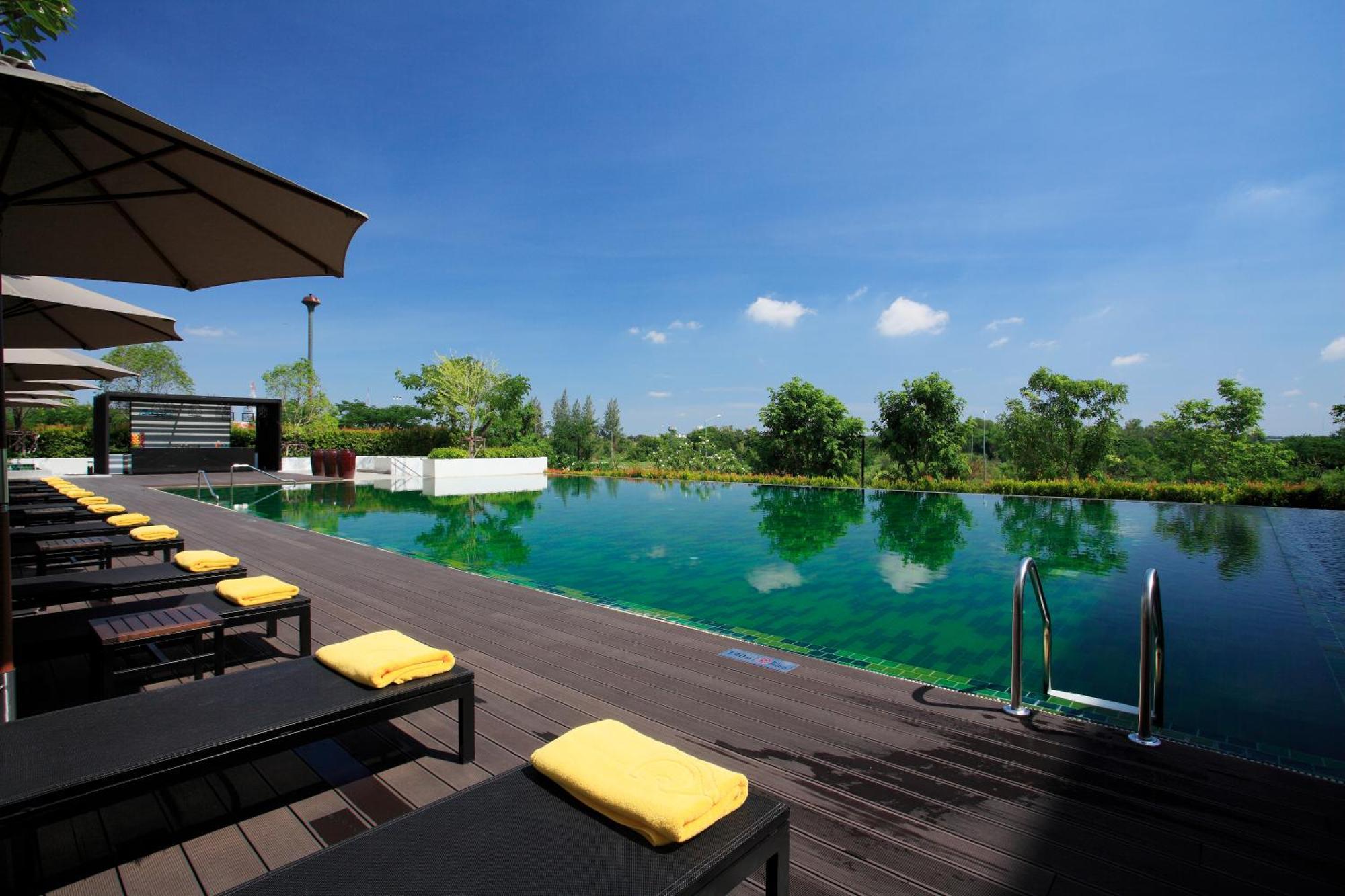 Avani Hotel&convention Centre - Sha Certified 5*